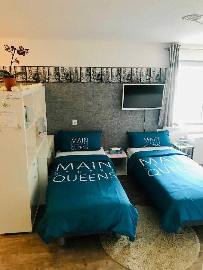 Wohnung Mit Charme, Netflix Rheinstetten Buitenkant foto