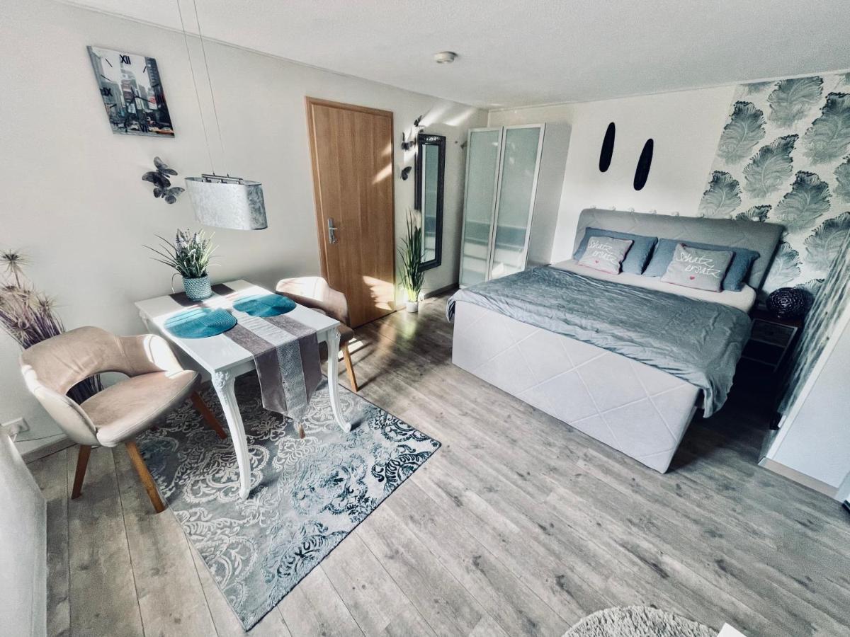 Wohnung Mit Charme, Netflix Rheinstetten Buitenkant foto